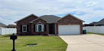 102 Zachary Dr, Unit 08K in Boutte, LA - Building Photo