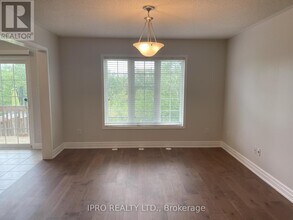 94 Van Fleet Terrace in Milton, ON - Building Photo - Building Photo