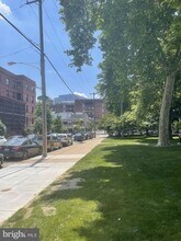 333 Saunders Ave, Unit 2 in Philadelphia, PA - Building Photo - Building Photo