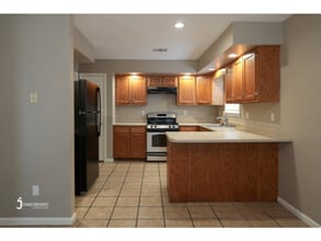 2221 Sheffield Dr in Jonesboro, AR - Building Photo - Building Photo