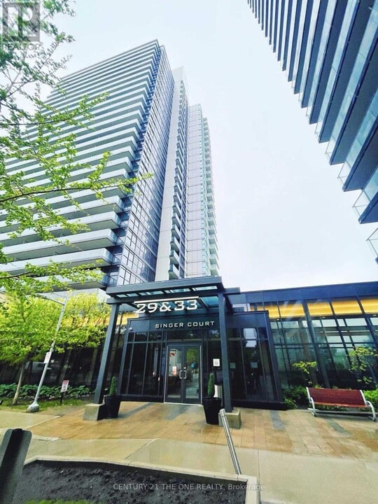 33-2633 Singer Ct in Toronto, ON - Building Photo