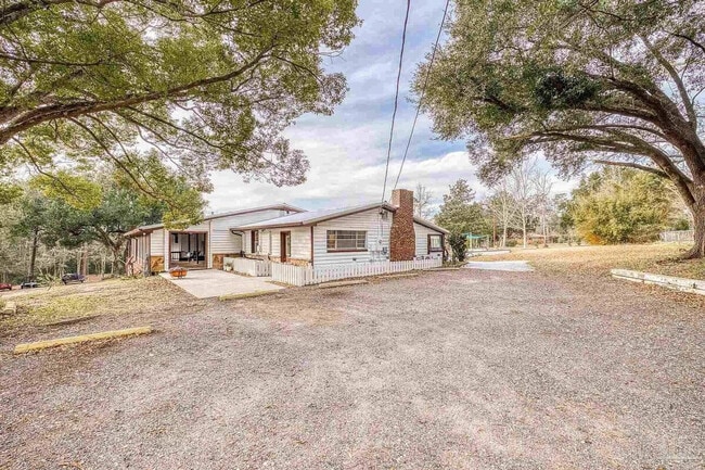 2370 Hencye Dr