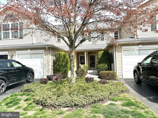 property at 107 Oriole Ct