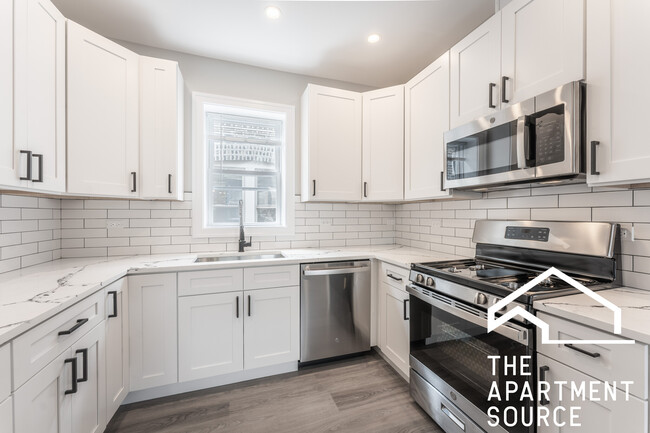 4319 N Francisco Ave, Unit 3 in Chicago, IL - Building Photo - Building Photo