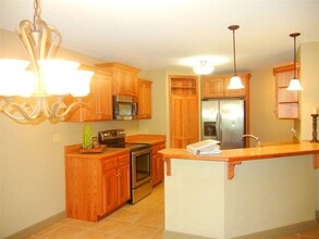 429 Stone Grove Dr in Manhattan, KS - Building Photo - Building Photo