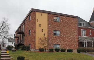 Williams Apartments in Cincinnati, OH - Building Photo