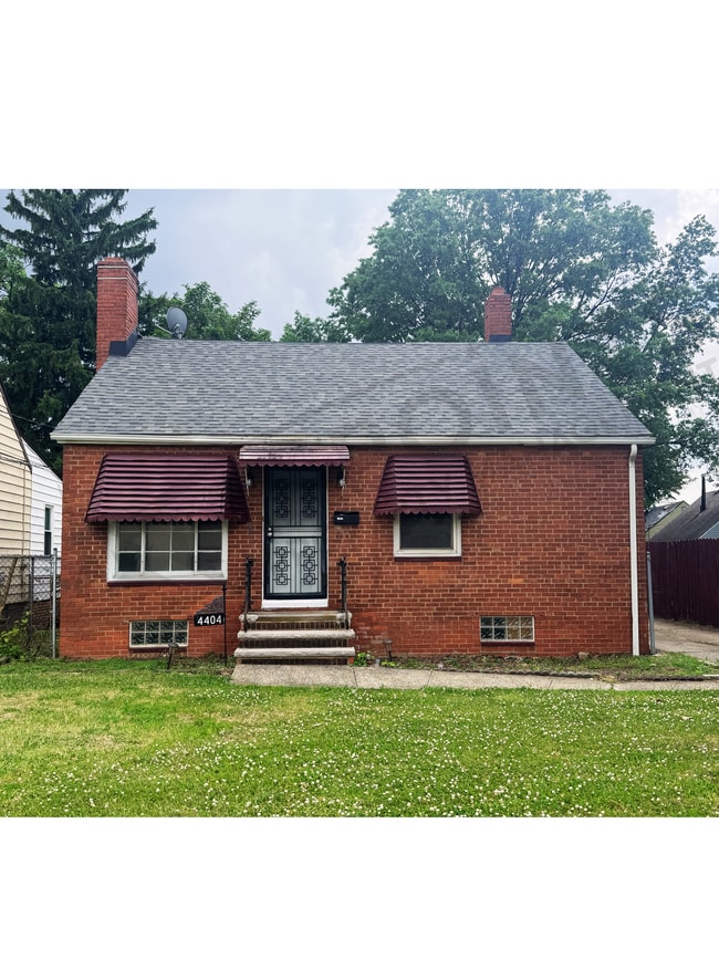 property at 4404 E 175th St