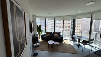 121 NE 5th St, Unit SI FL18-ID1505780P in Miami, FL - Building Photo