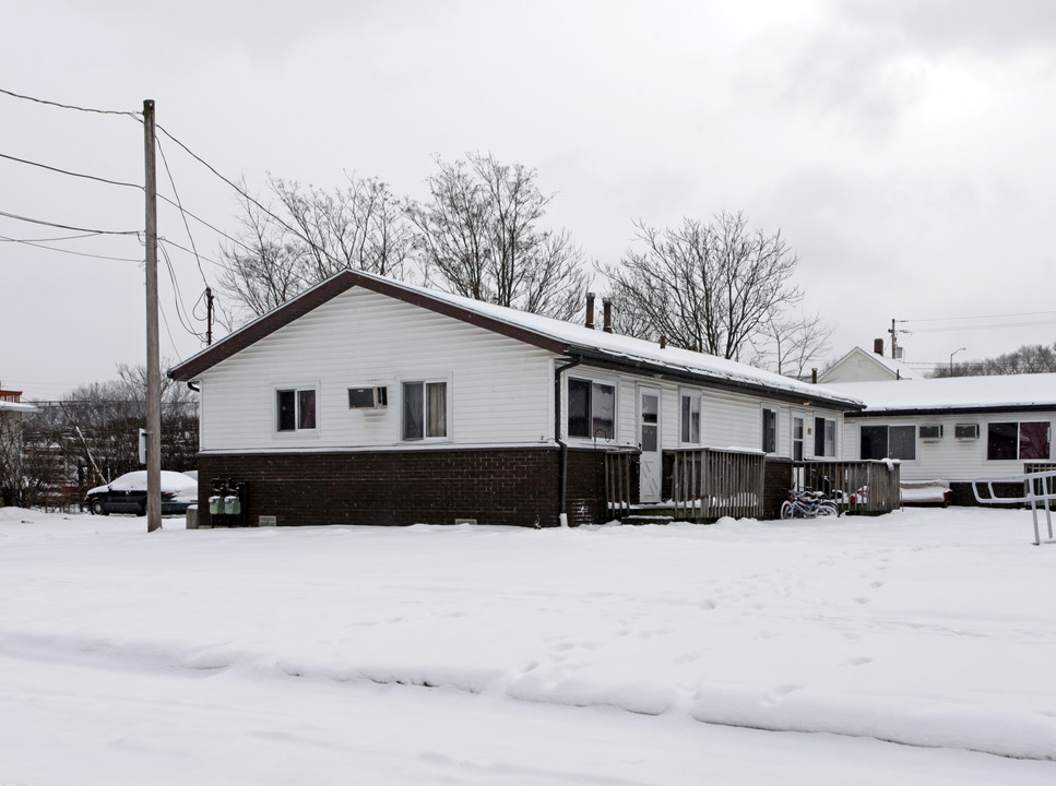 1254-1260 California Ave in Akron, OH - Foto de edificio