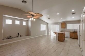 343 River Glider Ave in North Las Vegas, NV - Building Photo - Building Photo