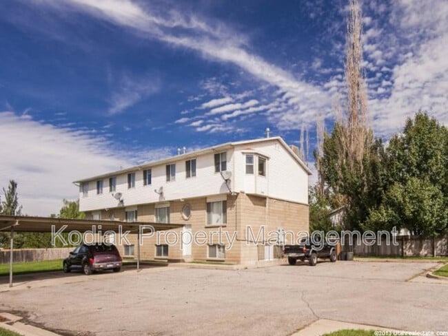 property at 1149 Nayon St