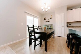 3297 Cres Falls Way in Maineville, OH - Building Photo - Building Photo