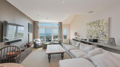 5208 Boardwalk in Ventnor City, NJ - Building Photo - Building Photo