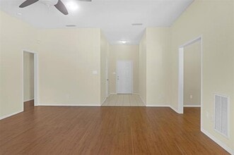 3807 Woodside Dr in Arlington, TX - Building Photo - Building Photo