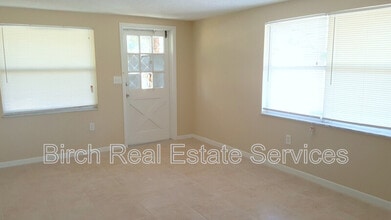 6837 Forest Ave in New Port Richey, FL - Building Photo - Building Photo