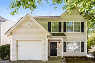 381 Clearsprings Dr in Lawrenceville, GA - Building Photo