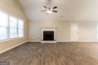 65 Shelby Bluff in Sharpsburg, GA - Building Photo - Building Photo