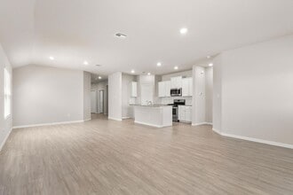 2831 Calandra Lark in New Braunfels, TX - Foto de edificio - Building Photo