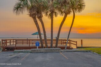 3550 S Atlantic Ave in Cocoa Beach, FL - Building Photo - Building Photo