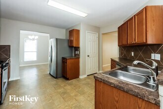 5039 Lamppost Hill Ct in Katy, TX - Foto de edificio - Building Photo