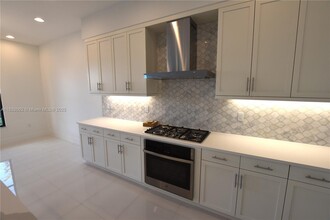 17064 Teton River Rd in Boca Raton, FL - Building Photo - Building Photo