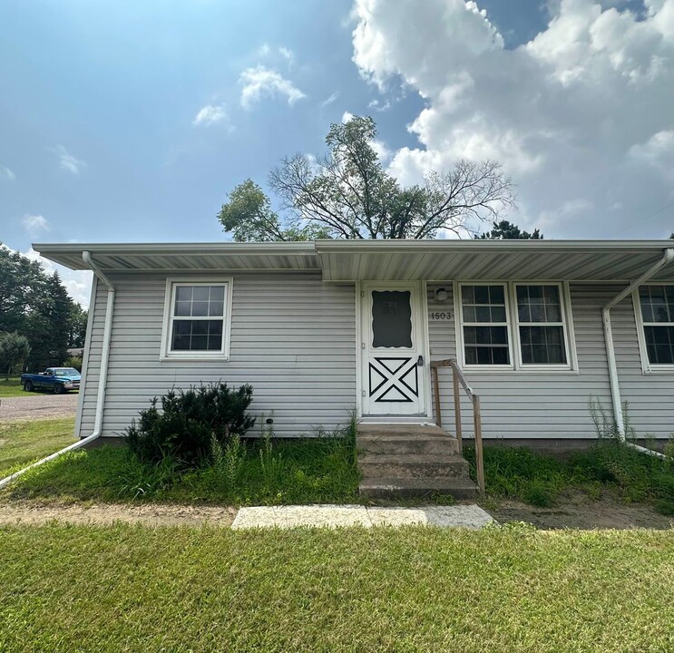 1501-1503 Harding Ave in Eau Claire, WI - Building Photo