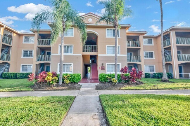 3614 NW Adriatic Ln in Jensen Beach, FL - Foto de edificio - Building Photo
