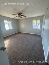 2115 Ottawa St in Leavenworth, KS - Building Photo - Building Photo