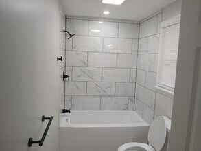 98 Melville Ct in Brockton, MA - Building Photo - Building Photo