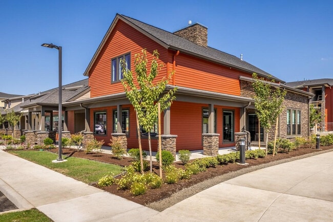 7001 SE Blanton St in Hillsboro, OR - Building Photo - Building Photo