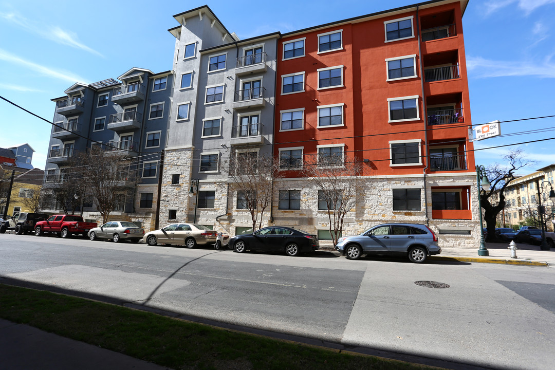 The Block on Pearl - North in Austin, TX - Building Photo