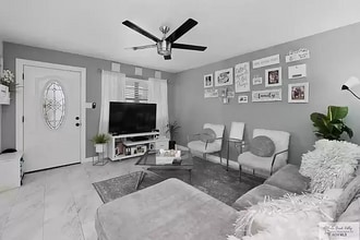 2993 Alameda Dr in Brownsville, TX - Building Photo - Building Photo