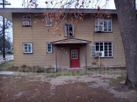 703 Spring St in Del Rio, TX - Building Photo