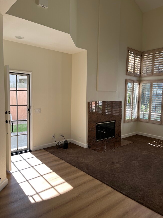 28277 Via Luis in Laguna Niguel, CA - Foto de edificio - Building Photo