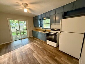 415 Weston Ave in Rothschild, WI - Building Photo - Building Photo