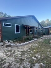 109 Cuchens Ln in Defuniak Springs, FL - Building Photo - Building Photo
