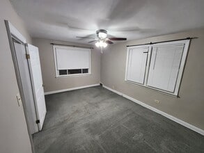 900 E Illinois St in Lemont, IL - Building Photo - Building Photo