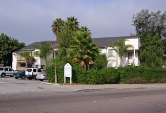 Granite Hills Apartments in El Cajon, CA - Building Photo - Building Photo