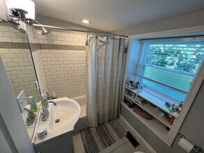 112 Seville St in Philadelphia, PA - Foto de edificio - Building Photo