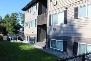 2808 E Everett Ave in Spokane, WA - Building Photo