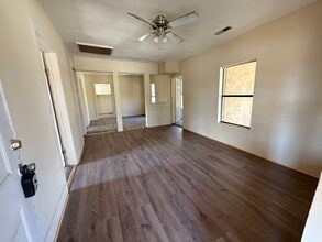 7680 US-31 in Calera, AL - Building Photo - Building Photo