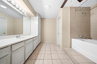 9052 Zapata Way in Willis, TX - Building Photo - Building Photo