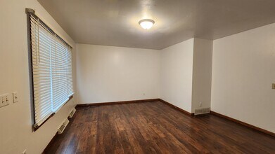 2421 Adler Cir in Middleton, WI - Building Photo - Building Photo