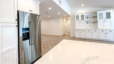 2862 Trillium St in Thousand Oaks, CA - Building Photo - Building Photo