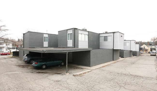 Fritz Lofts