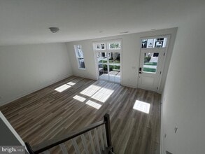 8106 Donatello Dr in Princeton, NJ - Building Photo - Building Photo