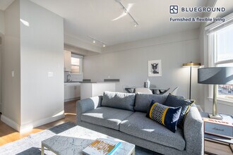 2232 North Point St, Unit FL2-ID210 in San Francisco, CA - Building Photo - Building Photo