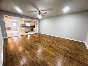 1518 Johanna Dr in Houston, TX - Building Photo - Building Photo