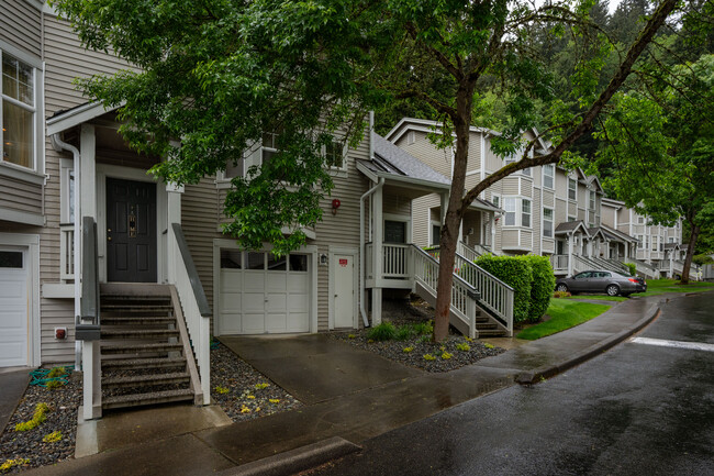 Willow Grove at Ashford Park in Redmond, WA - Foto de edificio - Building Photo