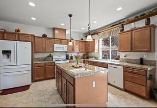 962 Heritage Way in Yuba City, CA - Building Photo - Building Photo